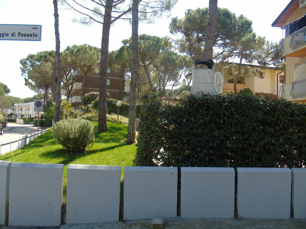 Villa Valeria Lignano Sabbiadoro Exterior photo